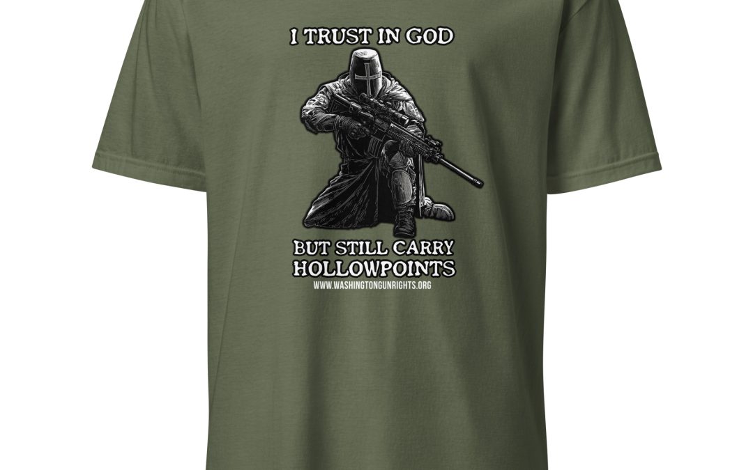 Supersoft – Short-Sleeve – Unisex – White Letters “I Trust In God”